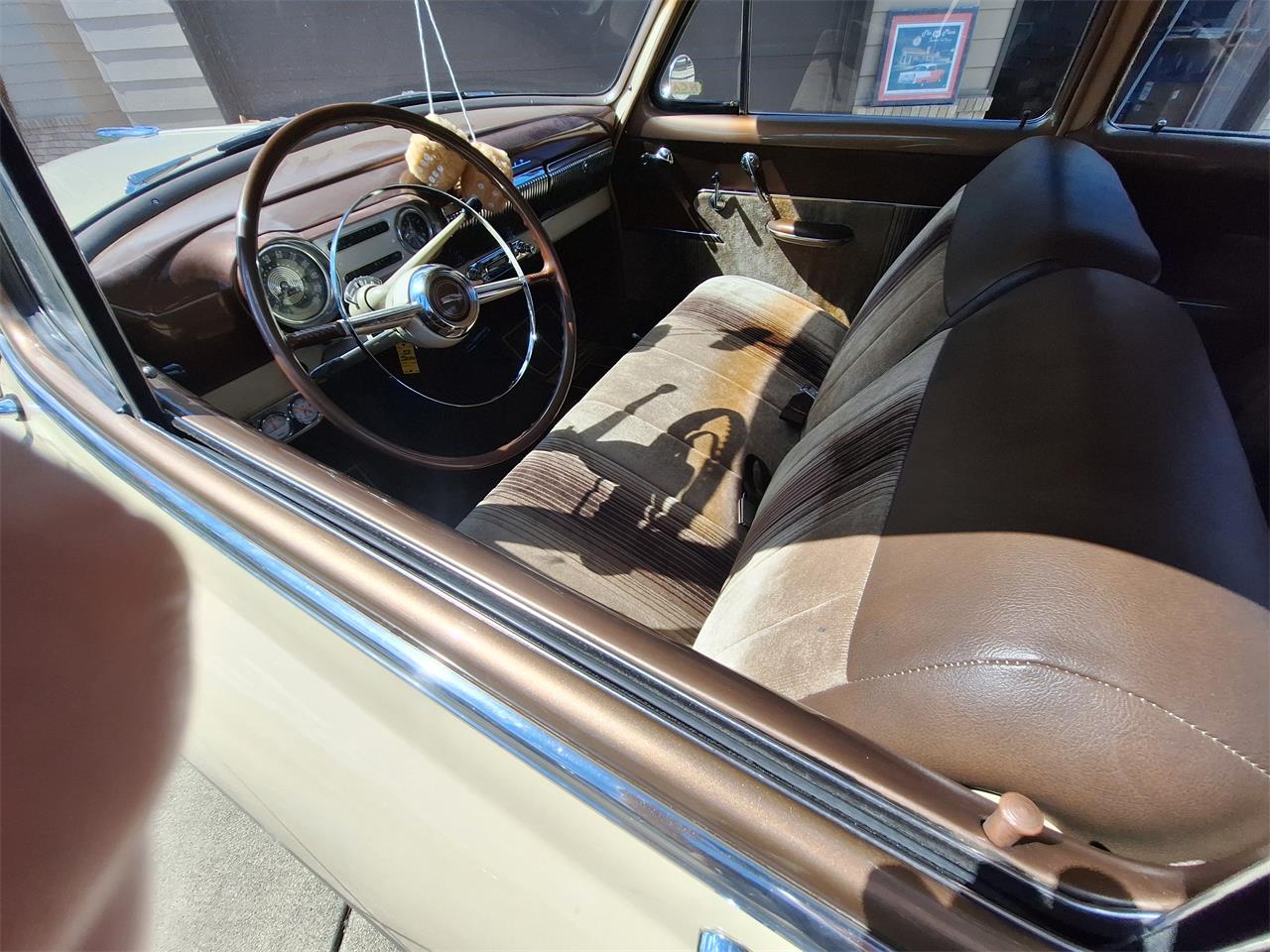 Chevrolet-210-1953-TanCopper-Brown-Tan-Brown-41