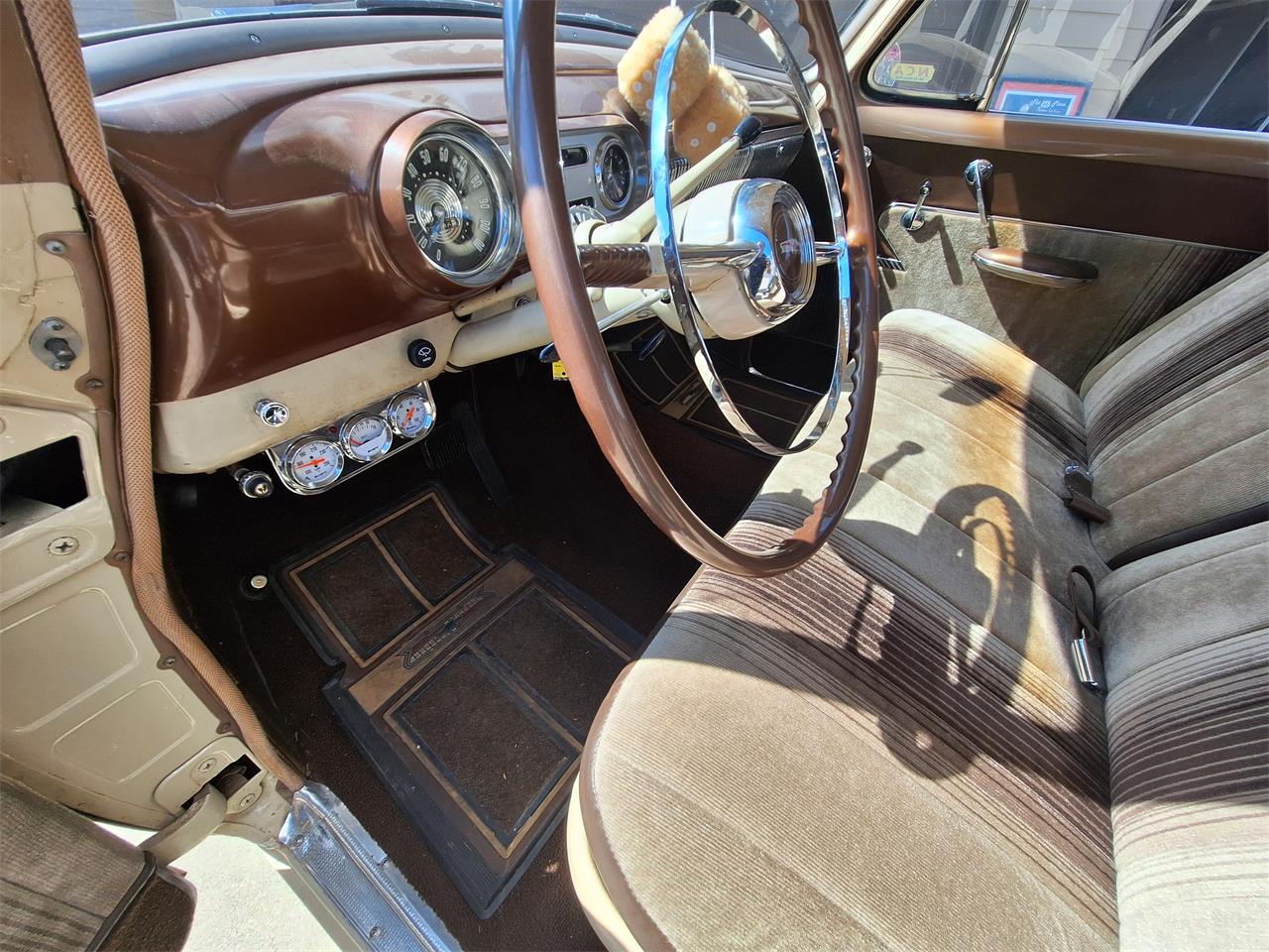 Chevrolet-210-1953-TanCopper-Brown-Tan-Brown-42