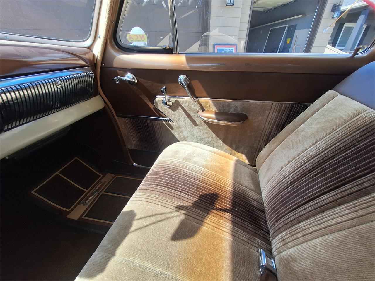 Chevrolet-210-1953-TanCopper-Brown-Tan-Brown-46
