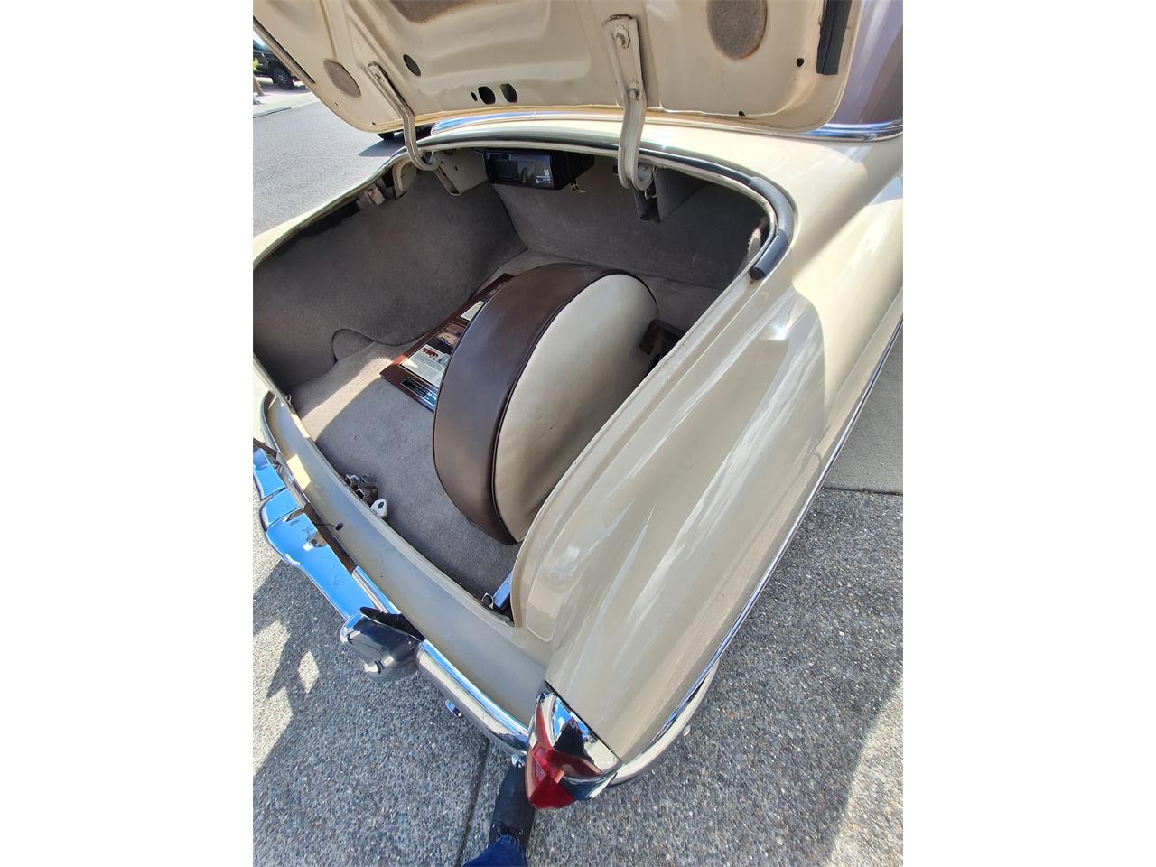 Chevrolet-210-1953-TanCopper-Brown-Tan-Brown-9