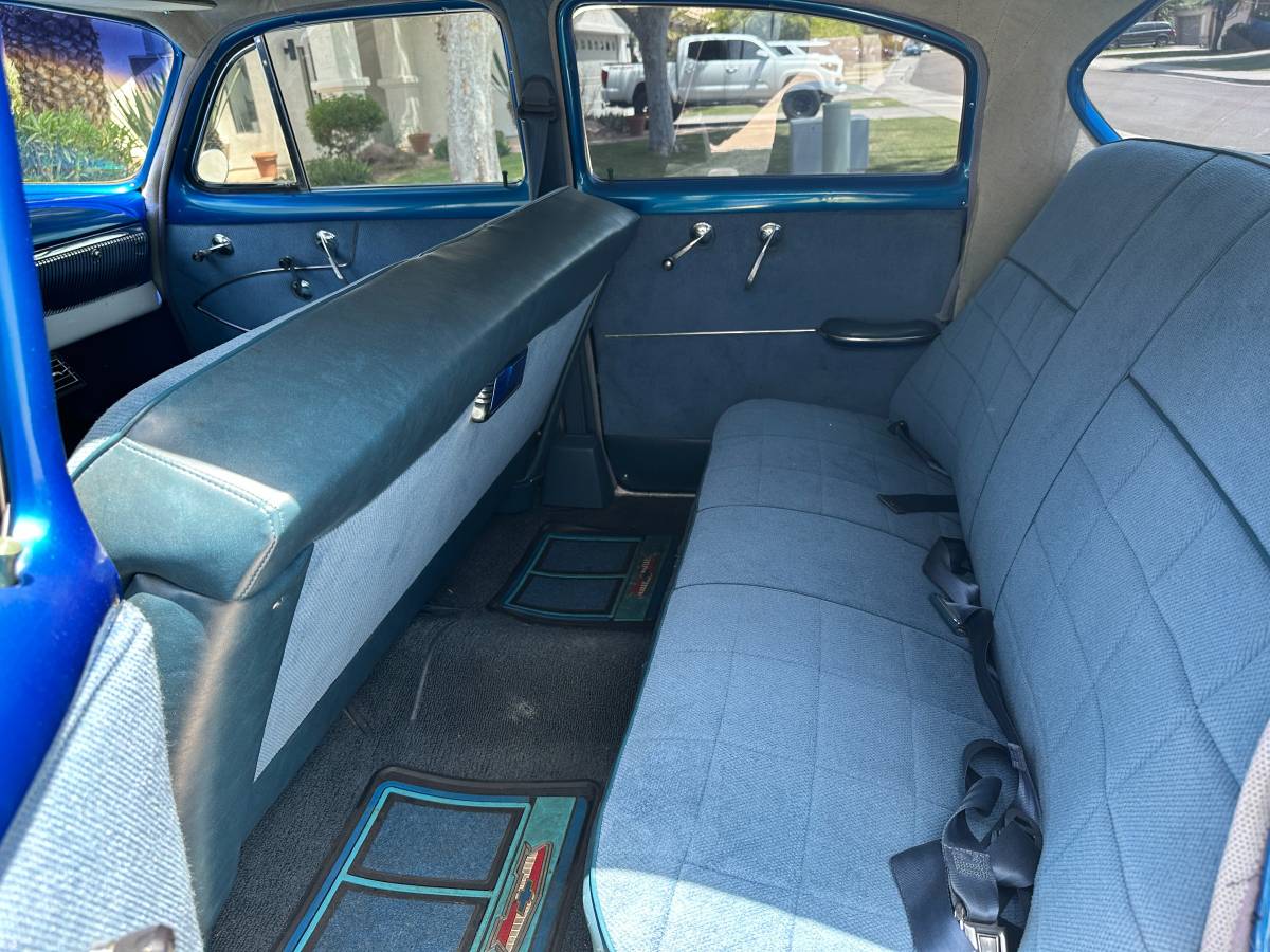 Chevrolet-210-1954-blue-4