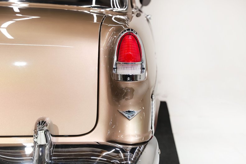 Chevrolet-210-1955-Burgundy-Tan-Leather-19