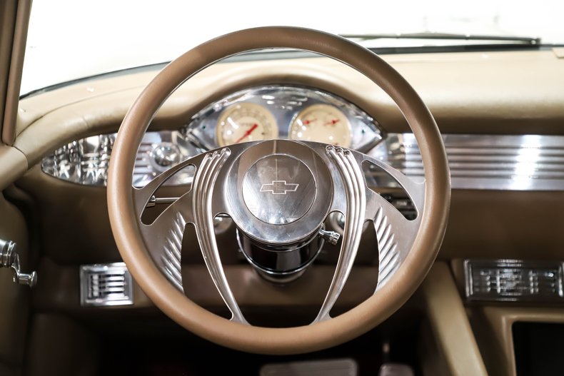 Chevrolet-210-1955-Burgundy-Tan-Leather-26