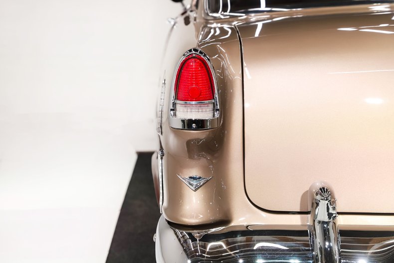 Chevrolet-210-1955-Burgundy-Tan-Leather-38