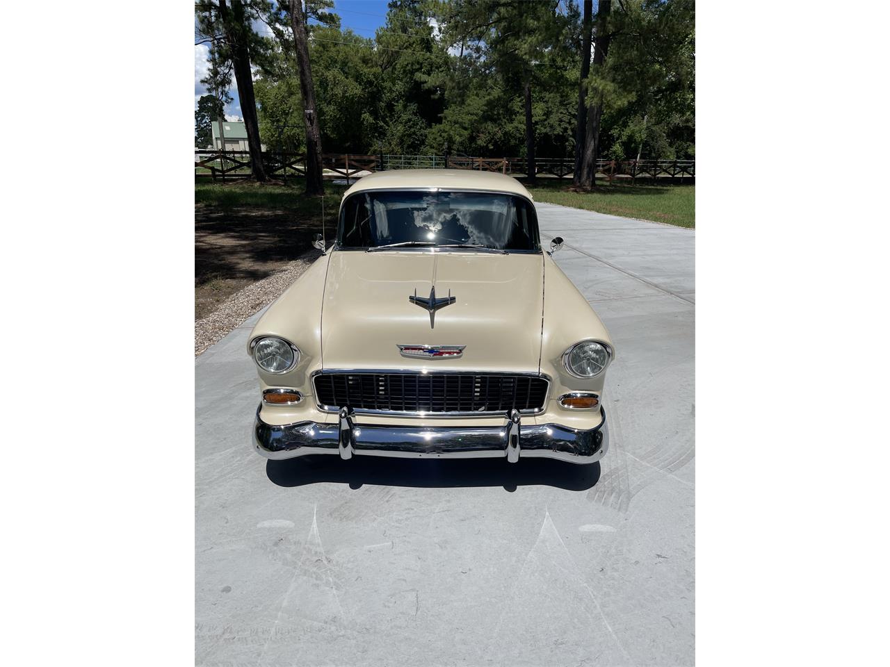 Chevrolet-210-1955-Cream-Pearl-Cream-1