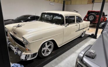 Chevrolet-210-1955-Cream-Pearl-Cream-10