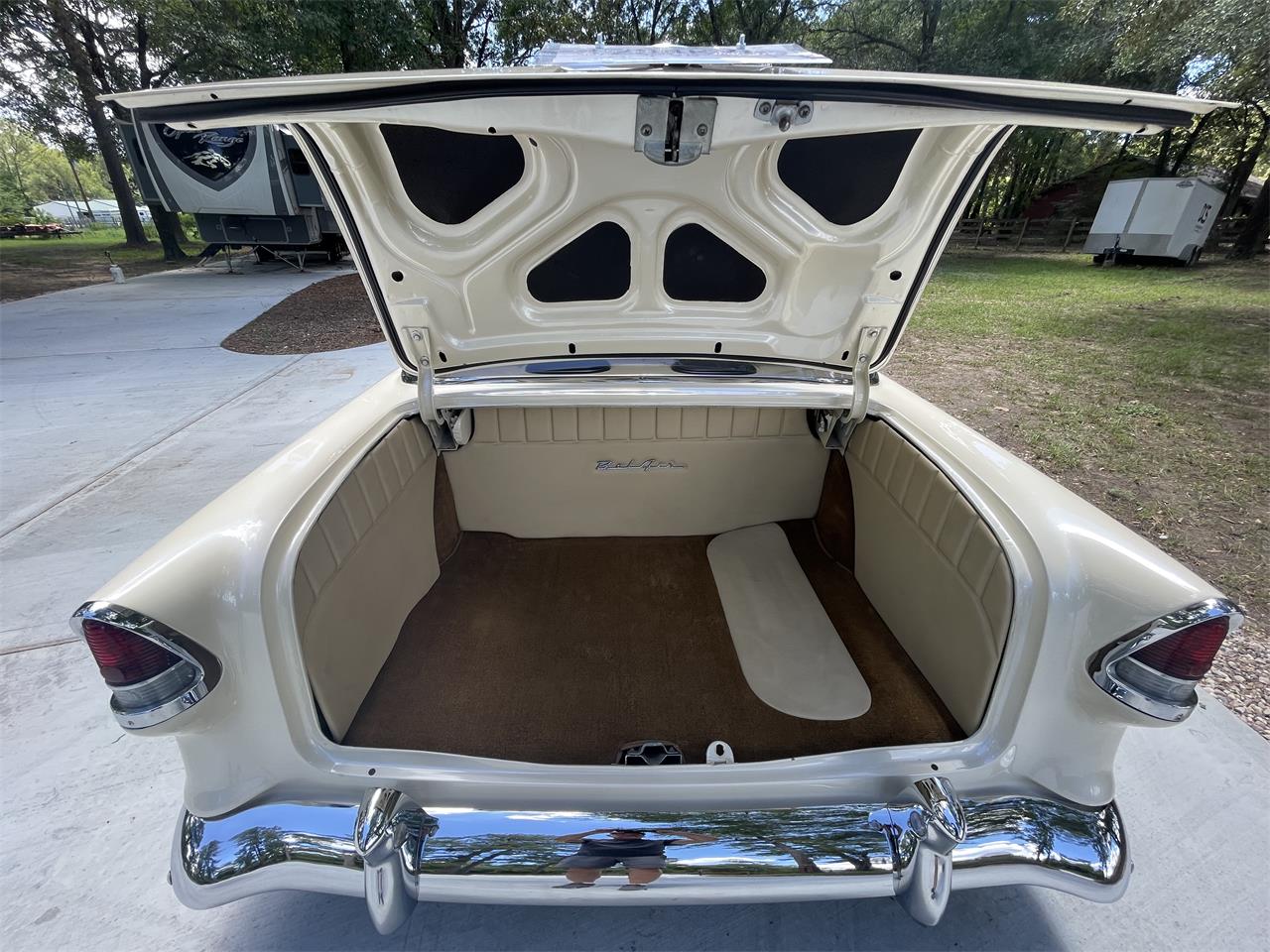 Chevrolet-210-1955-Cream-Pearl-Cream-5