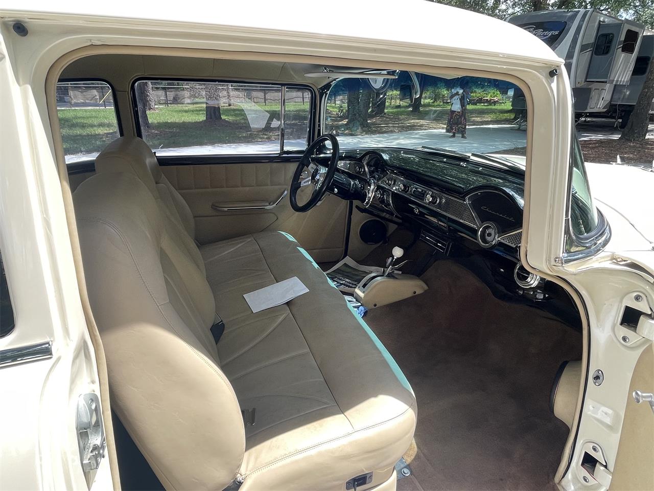 Chevrolet-210-1955-Cream-Pearl-Cream-7