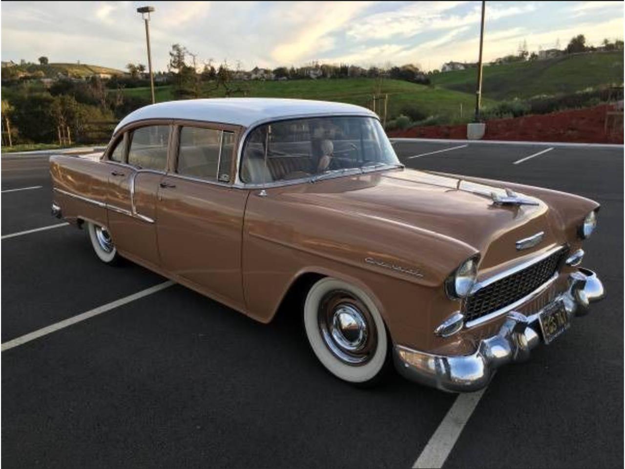 Chevrolet-210-1955-Cream-Soda-Tan