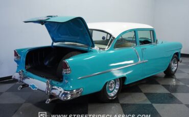 Chevrolet-210-1955-Neptune-Green-BlackWhite-17