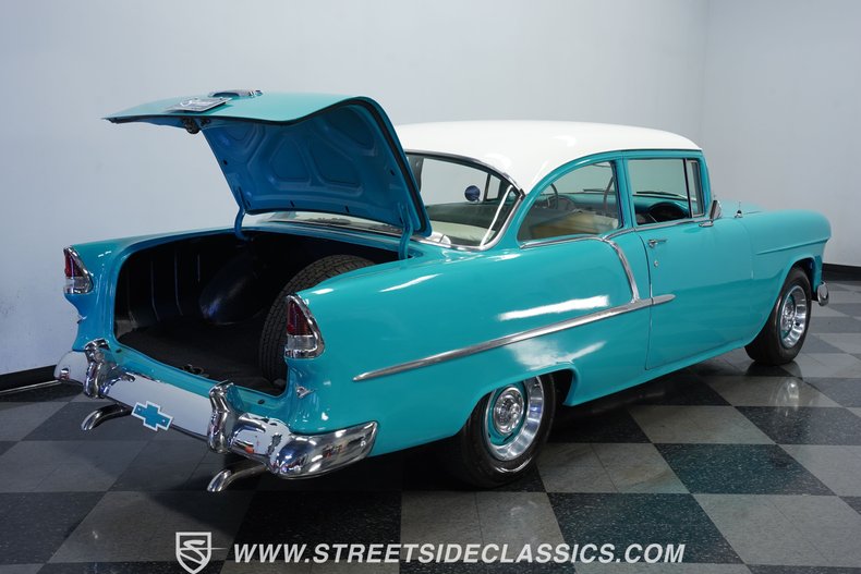 Chevrolet-210-1955-Neptune-Green-BlackWhite-17