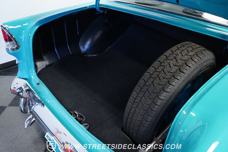 Chevrolet-210-1955-Neptune-Green-BlackWhite-19