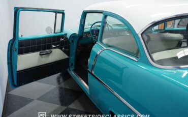 Chevrolet-210-1955-Neptune-Green-BlackWhite-40
