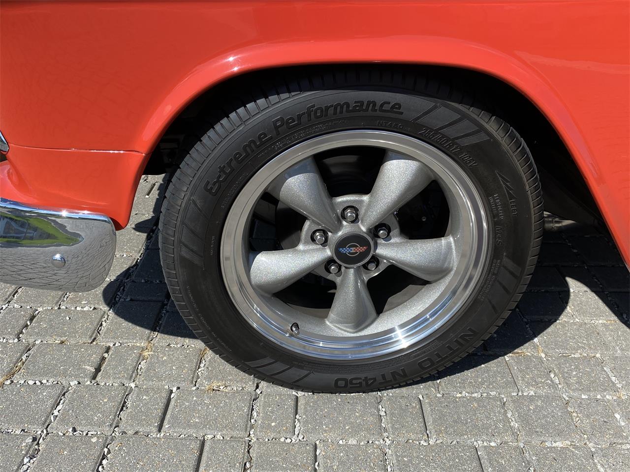 Chevrolet-210-1955-RubyRed-India-Ivory-Black-12