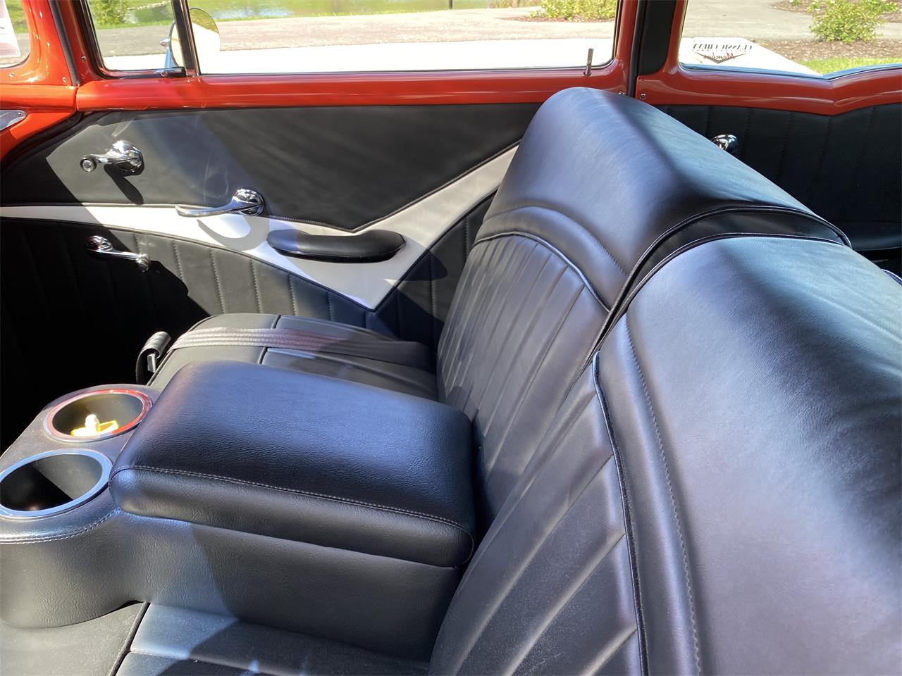 Chevrolet-210-1955-RubyRed-India-Ivory-Black-16
