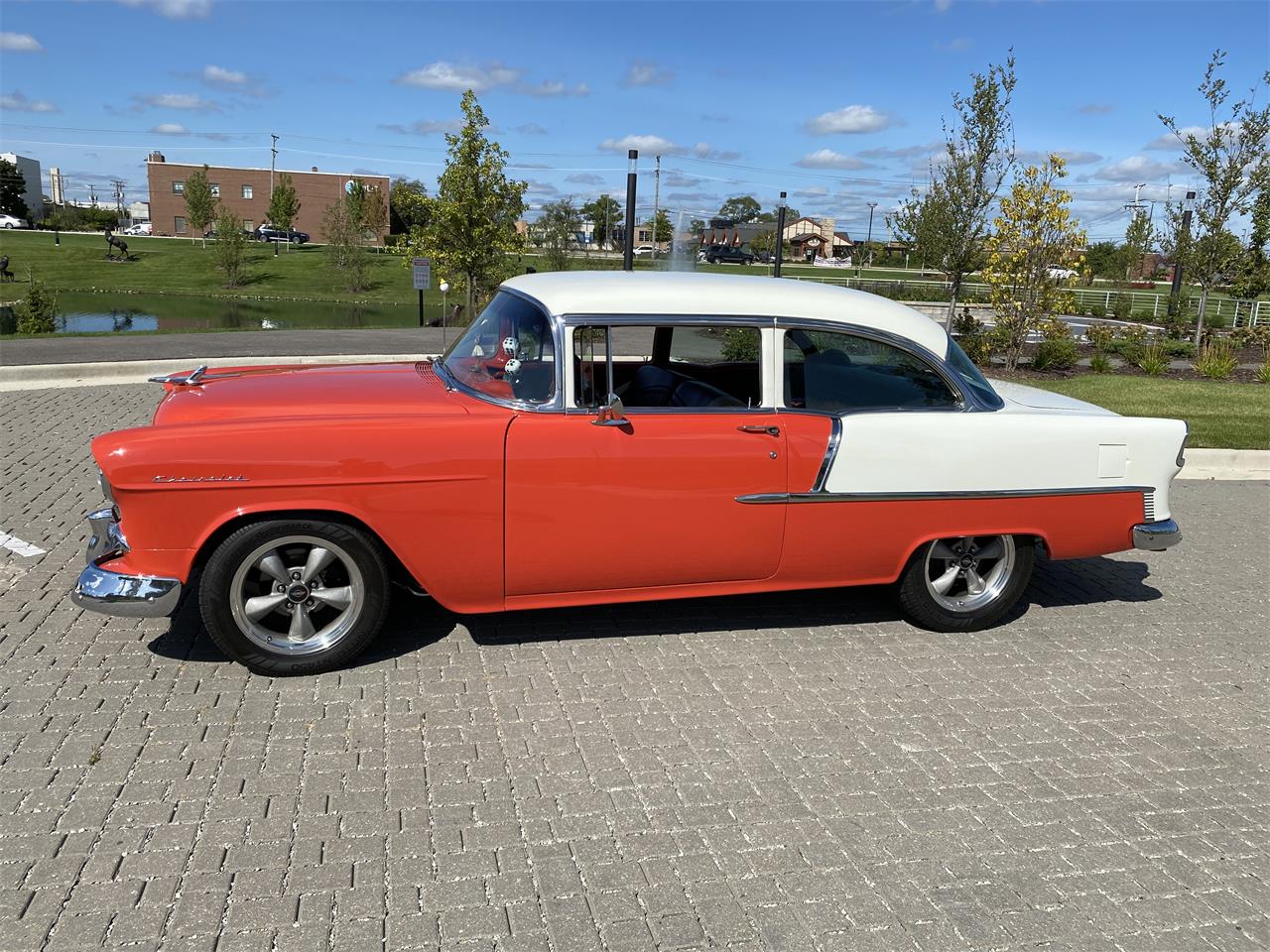 Chevrolet-210-1955-RubyRed-India-Ivory-Black-2