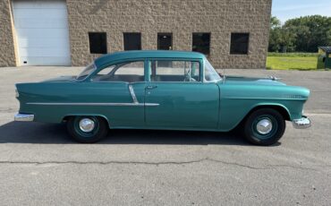 Chevrolet-210-1955-Sedan-11