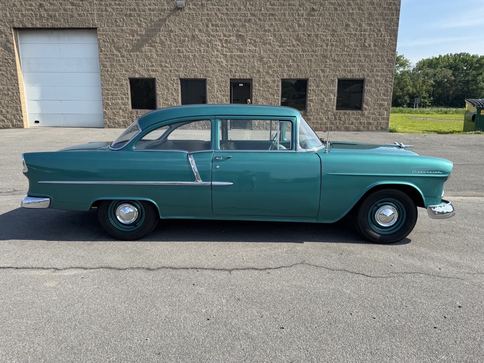 Chevrolet-210-1955-Sedan-11