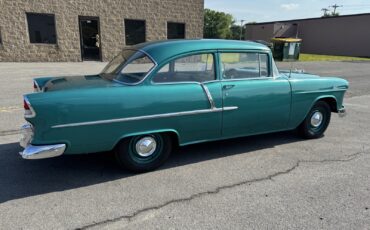 Chevrolet-210-1955-Sedan-3