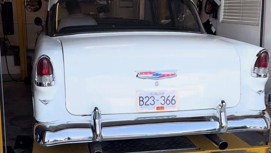 Chevrolet-210-1955-black-23