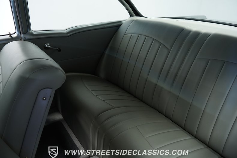 Chevrolet-210-1956-Black-Gray-43