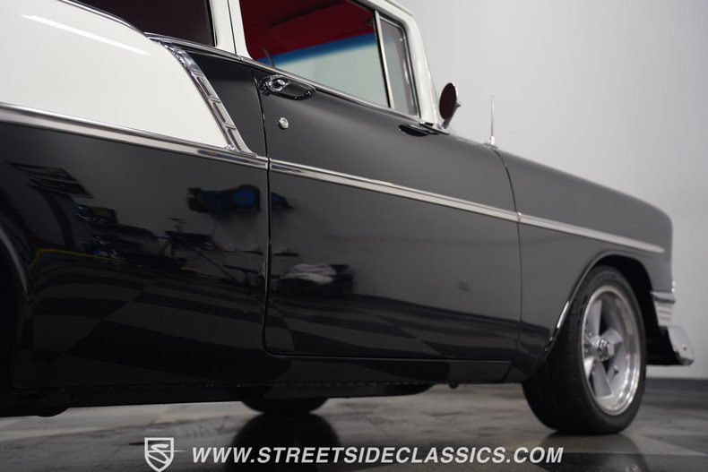 Chevrolet-210-1956-Black-Red-34