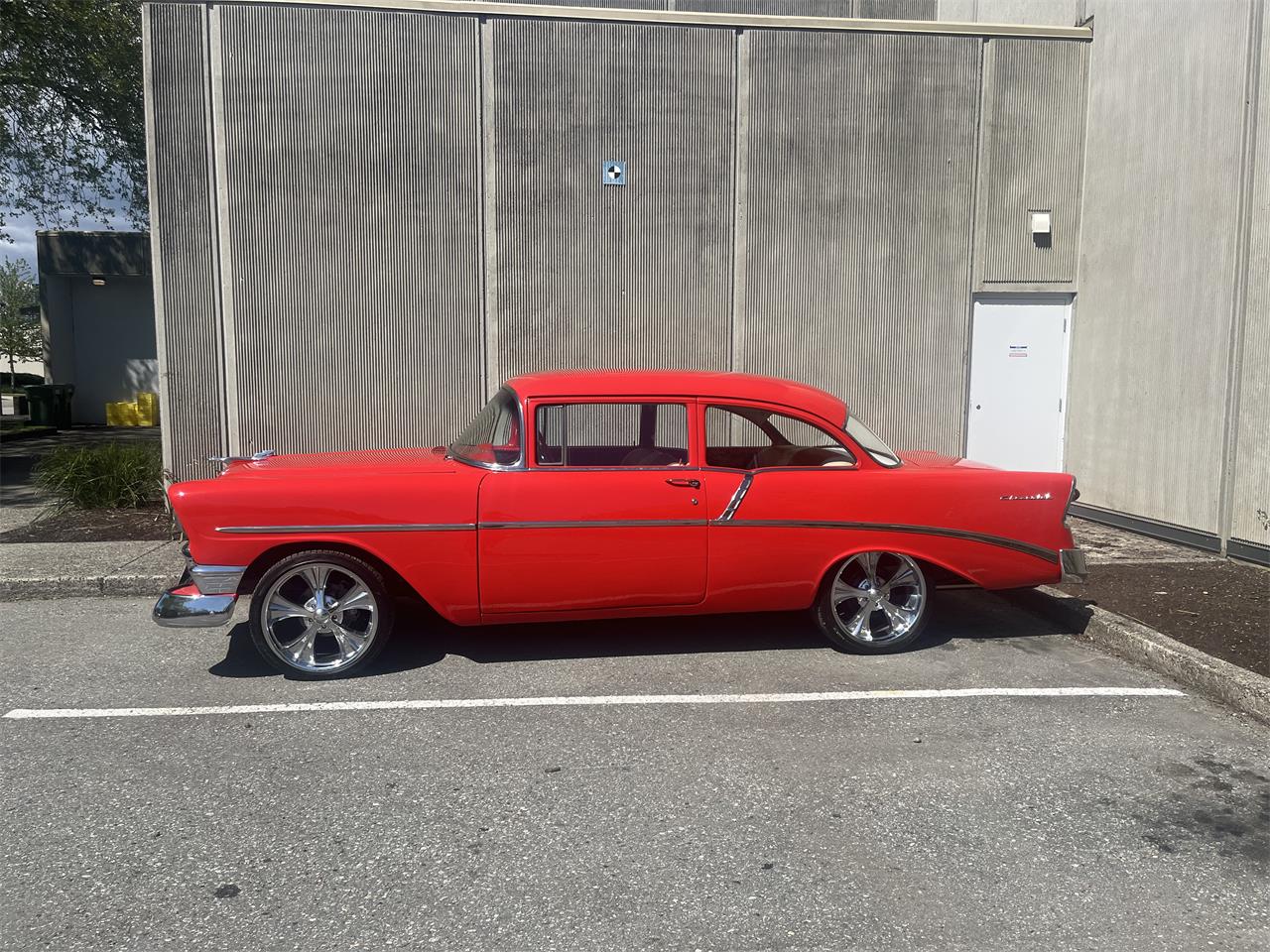 Chevrolet-210-1956-Red-Ivory-12