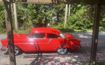 Chevrolet-210-1956-Red-Ivory-13