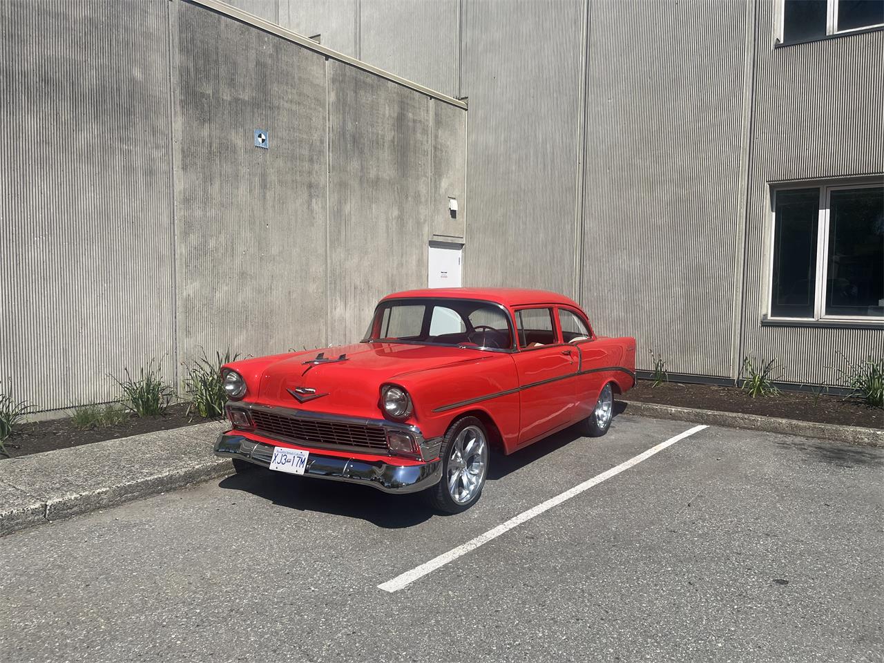 Chevrolet-210-1956-Red-Ivory-2