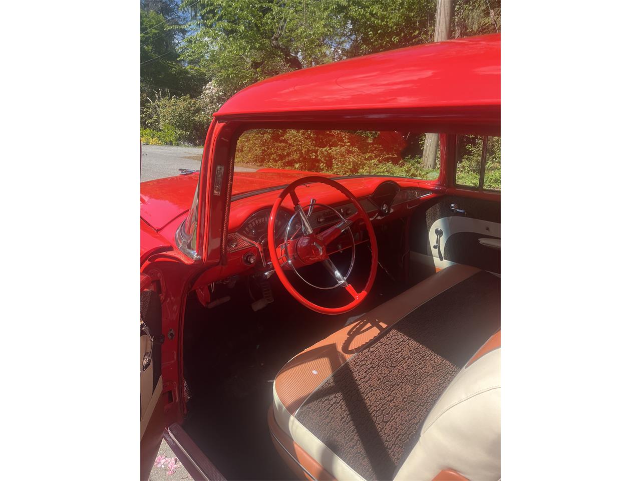 Chevrolet-210-1956-Red-Ivory-31