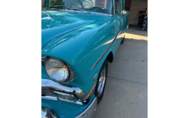 Chevrolet-210-1956-Tropical-Turquoise-whiteturquoise-2