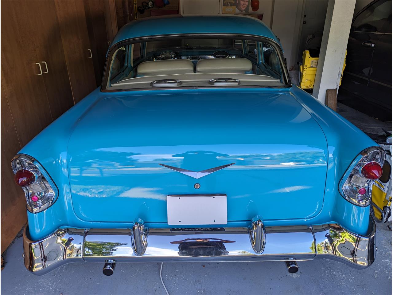 Chevrolet-210-1956-Tropical-Turquoise-whiteturquoise-4