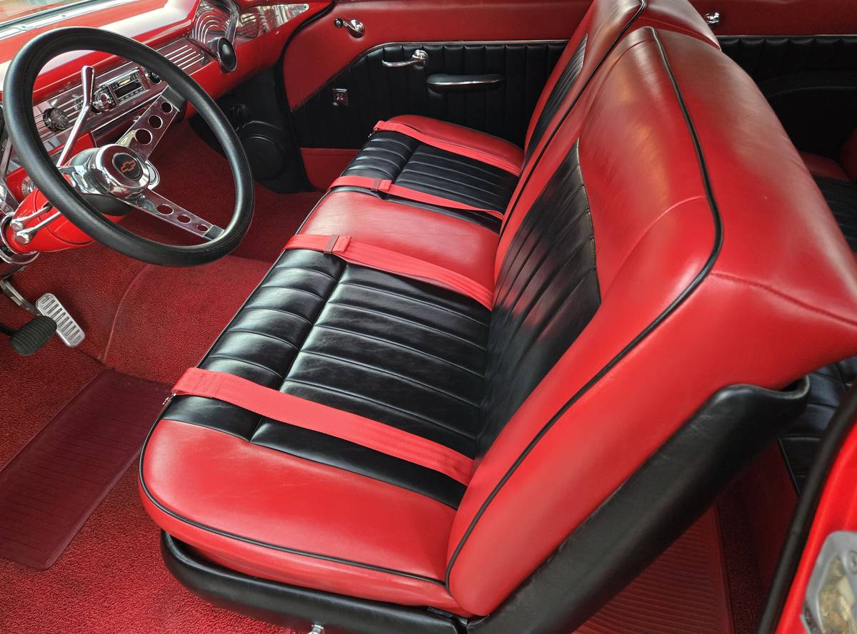 Chevrolet-210-1956-red-11
