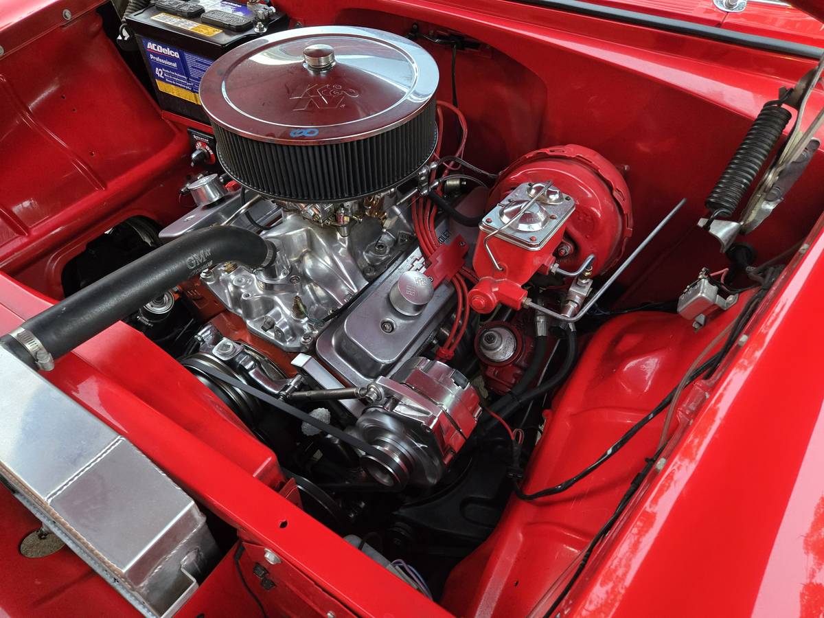 Chevrolet-210-1956-red-17