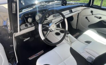 Chevrolet-210-1957-Black-White-and-Black-16