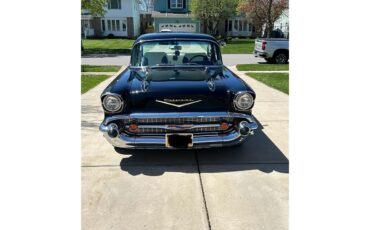 Chevrolet-210-1957-Black-White-and-Black