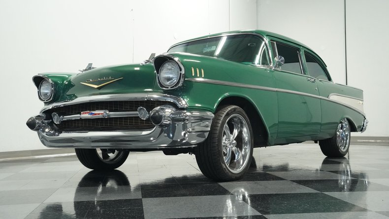 Chevrolet-210-1957-Emerald-Green-Metall-Emerald-Green-35