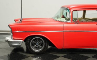 Chevrolet-210-1957-Flat-Red-Charcoal-17