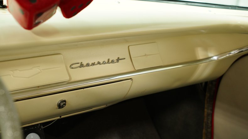 Chevrolet-210-1957-Flat-Red-Charcoal-31