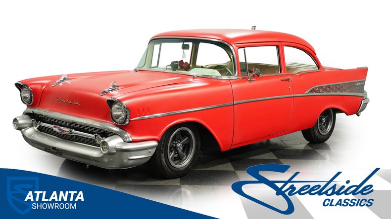 Chevrolet-210-1957-Flat-Red-Charcoal-42