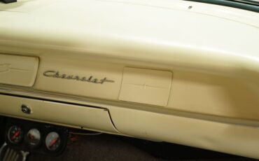 Chevrolet-210-1957-Flat-Red-Charcoal-8