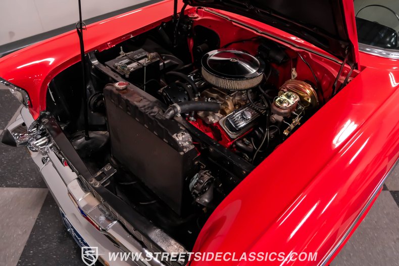Chevrolet-210-1957-Matador-Red-Gray-30