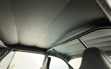 Chevrolet-210-1957-Navy-Blue-Metallic-Black-41