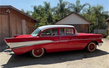 Chevrolet-210-1957-Red-Red-and-White-2