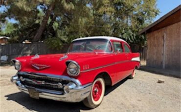 Chevrolet-210-1957-Red-Red-and-White