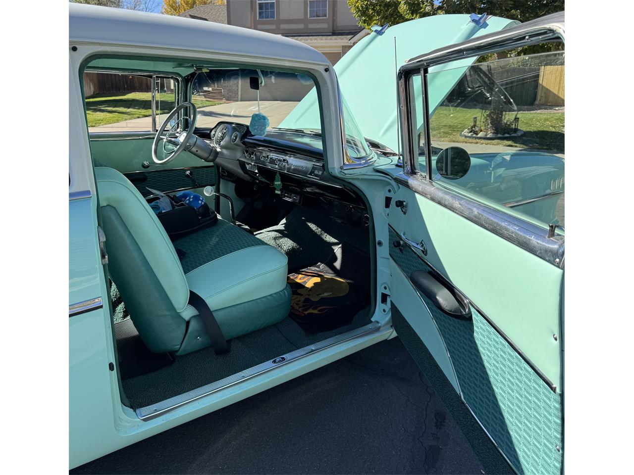 Chevrolet-210-1957-Sea-Foam-Green-Green-14