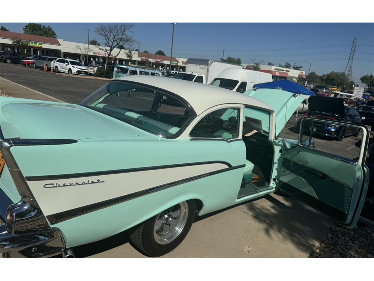 Chevrolet-210-1957-Sea-Foam-Green-Green-3