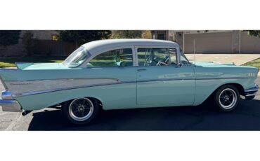 Chevrolet-210-1957-Sea-Foam-Green-Green-6