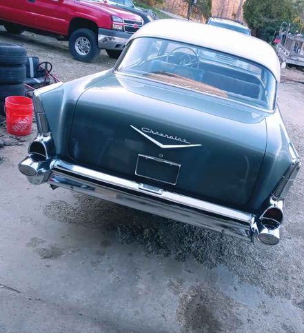 Chevrolet-210-1957-Silver-Silver-3