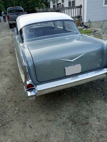Chevrolet-210-1957-Silver-Silver-4